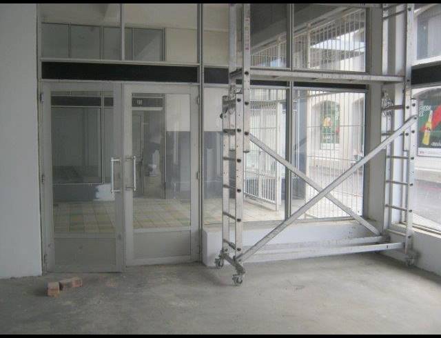 131M² BUSINESS CENTRE TO LET IN STRAND CENTRAL